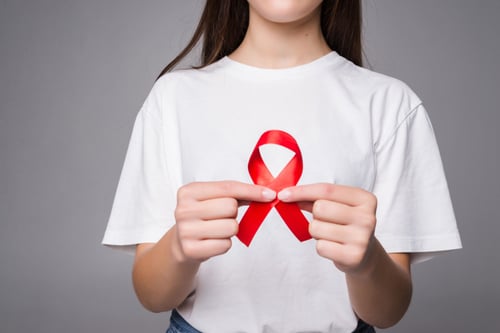 Síntomas del VIH, transmisión y prevención